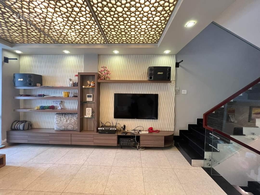SIÊU RẺ HẺM XE HƠI VÔ NHÀ KHU VIP TÂN BÌNH GIÁP BÀU CÁT VIP 77M2 5 TẦNG NHỈNH 10 TỶ THƯƠNG LƯỢNG