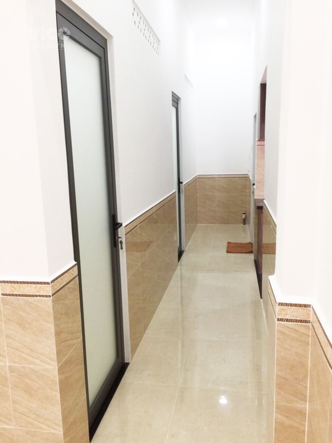 Q12.594. CHỈ NHỈNH 3 TỶ CÓ NGAY NHÀ DIỆN TÍCH KHỦNG 68M2, TIỆN ÍCH ĐẦY ĐỦ, NHÀ ĐẸP Ở NGAY.