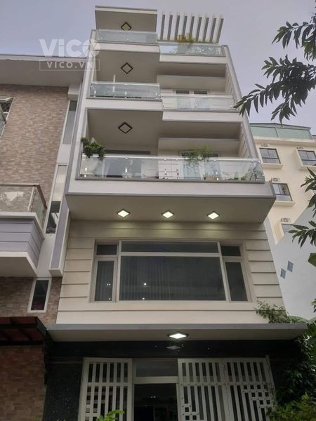 Siêu Phẩm Dành Cho Nhà Nhiều Xe Hơi Nhà 5 Tầng BTCT Sân Đậu Xe Hơi 10 Chiếc Khu Tấn Trường.