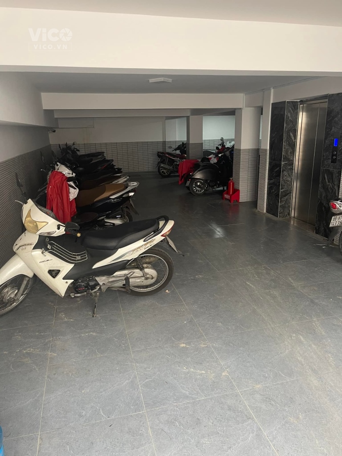 Tòa nhà CHDV, ngang cực rộng, 6 tầng, thu nhập khủng