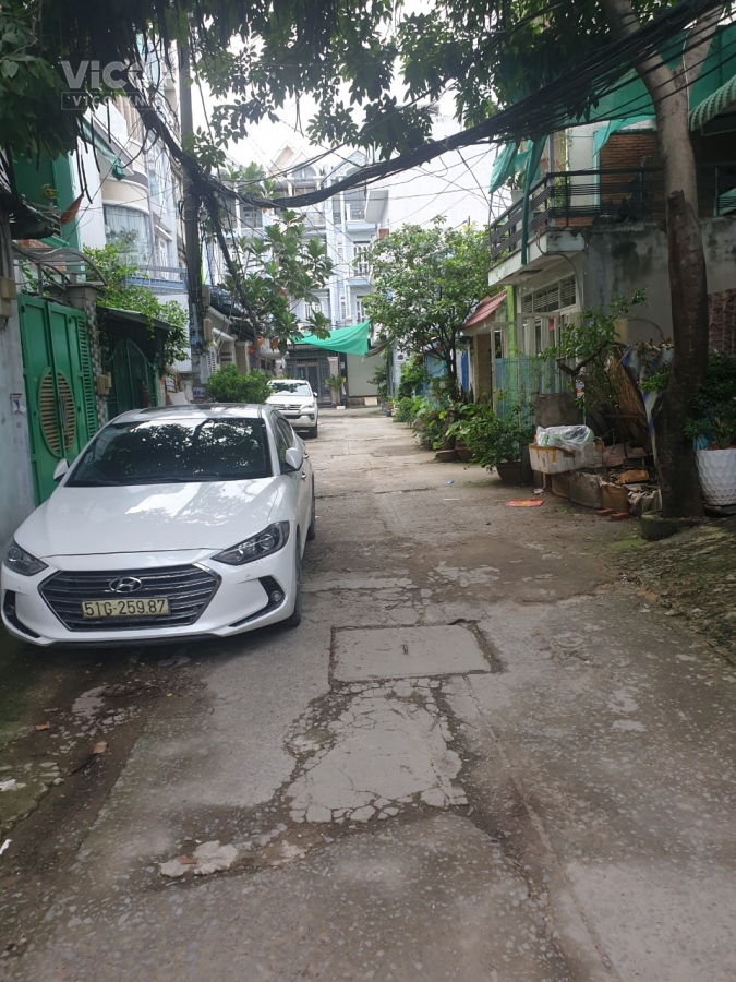 Bán gấp nhà HXH Kinh Dương Vương Bình Tân 70m2, 3 tầng chỉ nhỉnh 6 tỷ