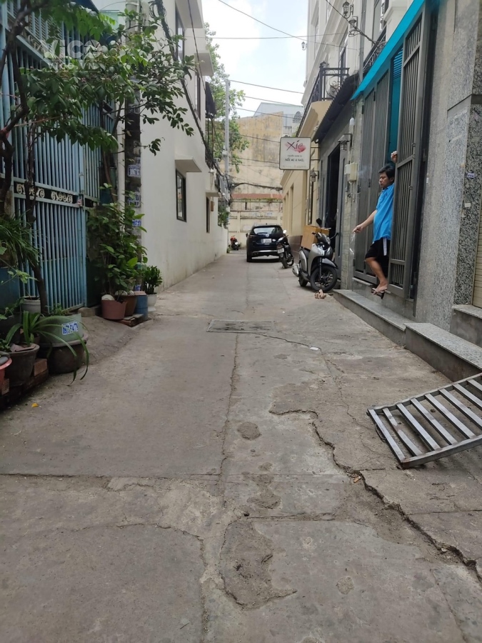 NHÀ XINH LUNG LINH MỚI ĐẸP BÊ TÔNG KIÊN CỐ,FULL NỘI THẤT 36M2 CHỈ 3.6TỶ.LH 0368460456