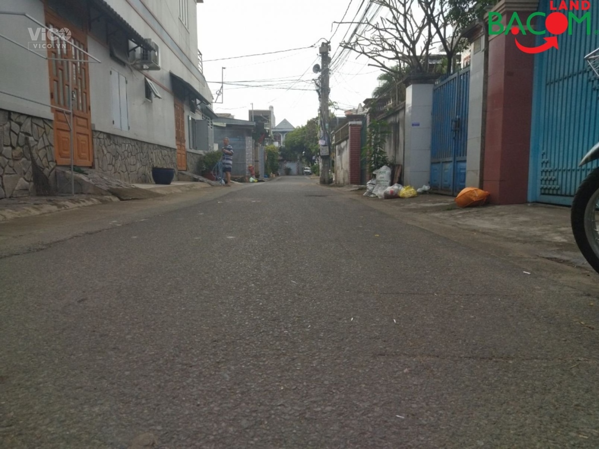 Bán gấp lô đất đẹp tặng nhà Cấp 4,105m2 , Đường ô tô 5m, KP.10, An Bình