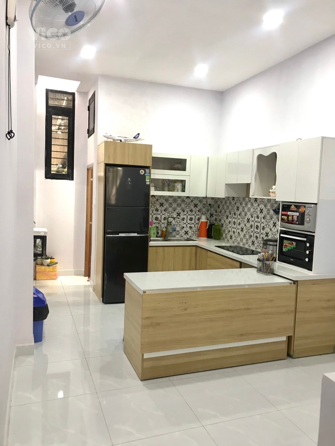 BÁN NHÀ CMT8 TÂN BÌNH GIÁP QUẬN 10 45M2 4,5X10M NHỈNH 4 TỶ