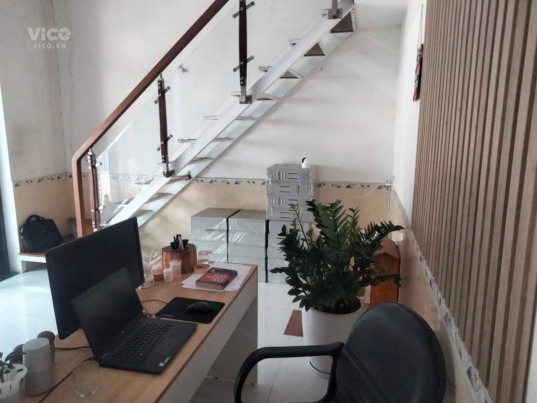 Nhà lửng đúc hẻm ô tô Cách Mạng Tháng 8 gần AGRIBANK Cẩm Lệ. 72m2 3.2 tỷ tlcc.
