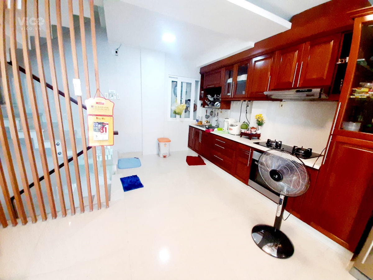 Nhà HXH Huỳnh Văn Nghệ ngang 4.5m 65m2 4 tầng