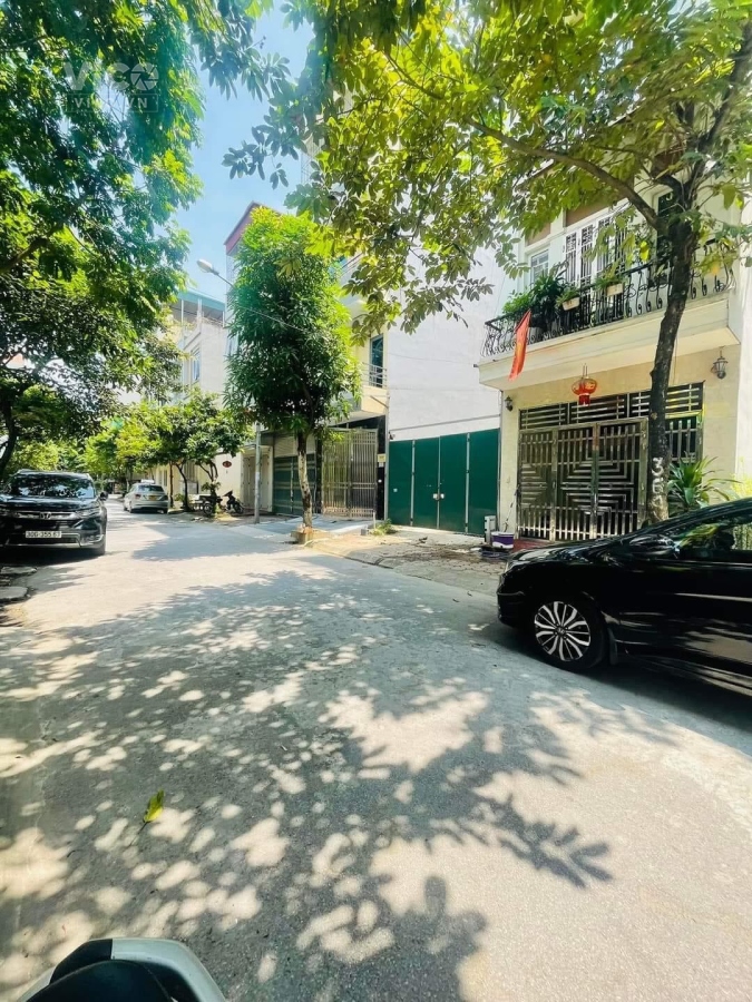 BÁN ĐẤT PHÂN LÔ HÀ ĐÔNG Ô TÔ TRÁNH KINH DOANH TỐT VỈA HÈ 2 BÊN KHU VỰC ĐANG PHÁT TRIỂN MẠNH.