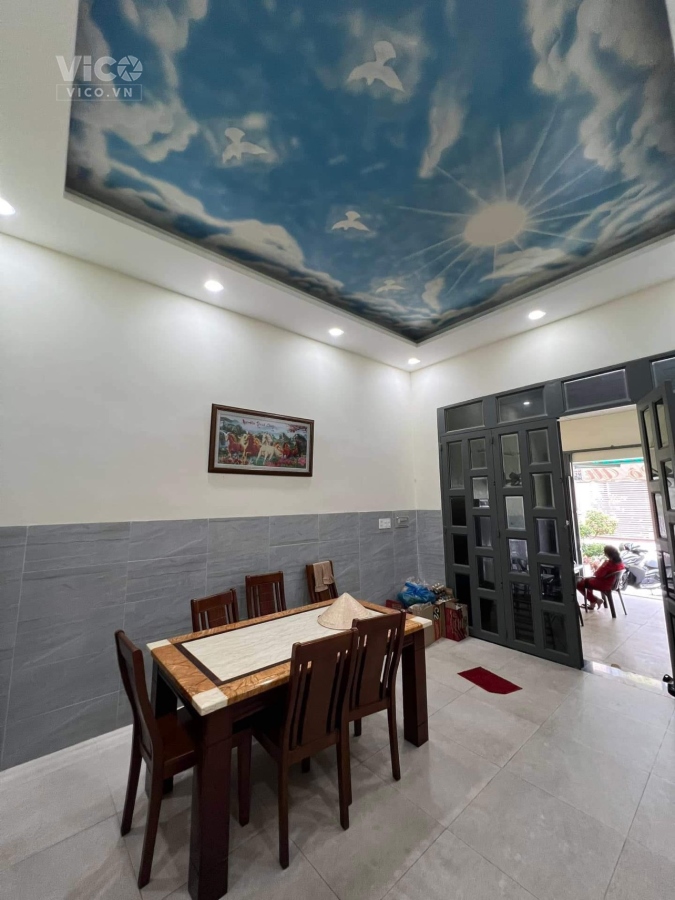 Bán nhà mặt tiền ngay Lũy Bán Bích, Hòa Bình Tân Phú, DT 4 x22 giá chỉ 9.3 tỷ.