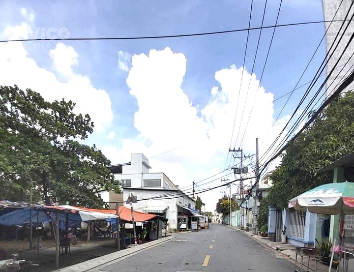 BÁN NHÀ GẦN KHU TÊN LỬA, TIỆN Ở VÀ KINH DOANH
