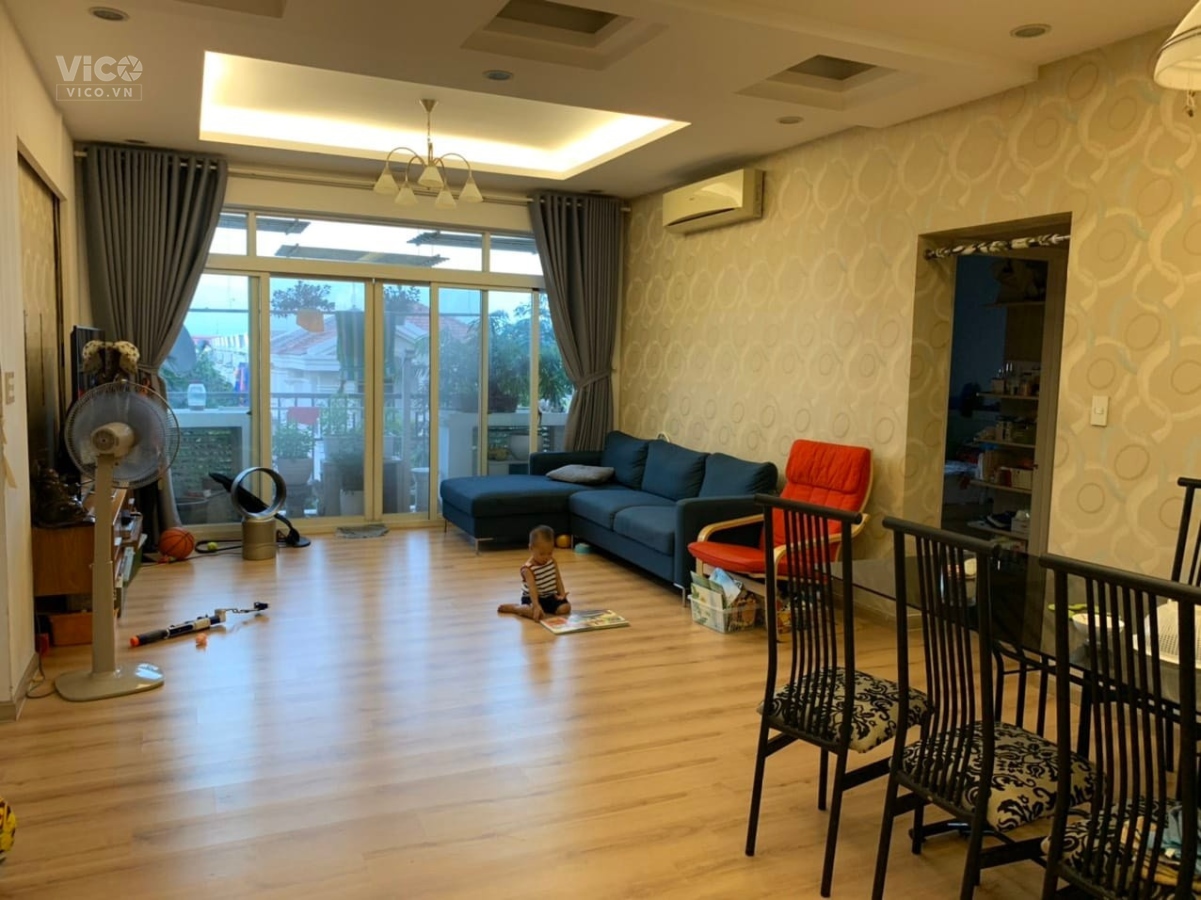 Căn hộ Phú Mỹ Hưng 118m2, 3 phòng, giá tốt nhất thị trường chỉ 5ty4, ban công hướng mát.