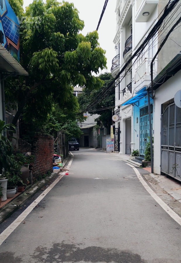 Bán mảnh đất tặng nhà siêu đẹp Bát Bán mảnh đất tặng nhà siêu đẹp Bát Khối lô góc 2 thoáng oto