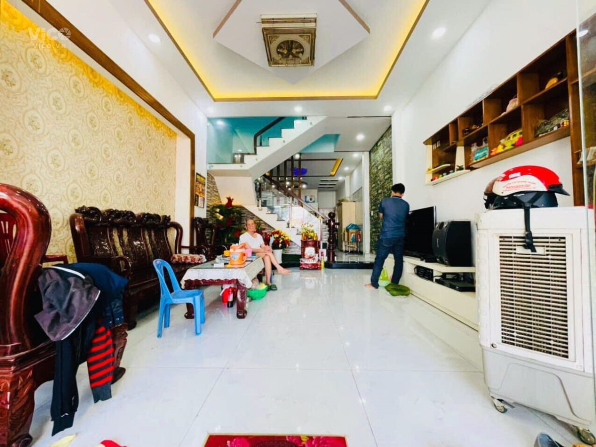 Bán nhà Tân Kì Tân Quý Tân Phú 48m2 vuông vức, hxh, 4 tỷ nhỉnh tặng nt cao cấp