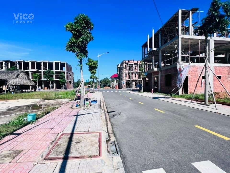 NHÀ PHỐ MẶT TIỀN KINH DOANH CHO THUÊ TRUNG TÂM