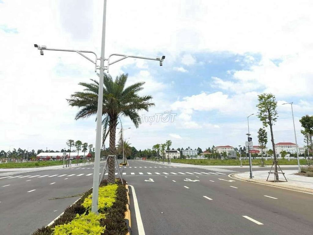Cần tiền ra nhanh lô đất Đức Hòa đẹp