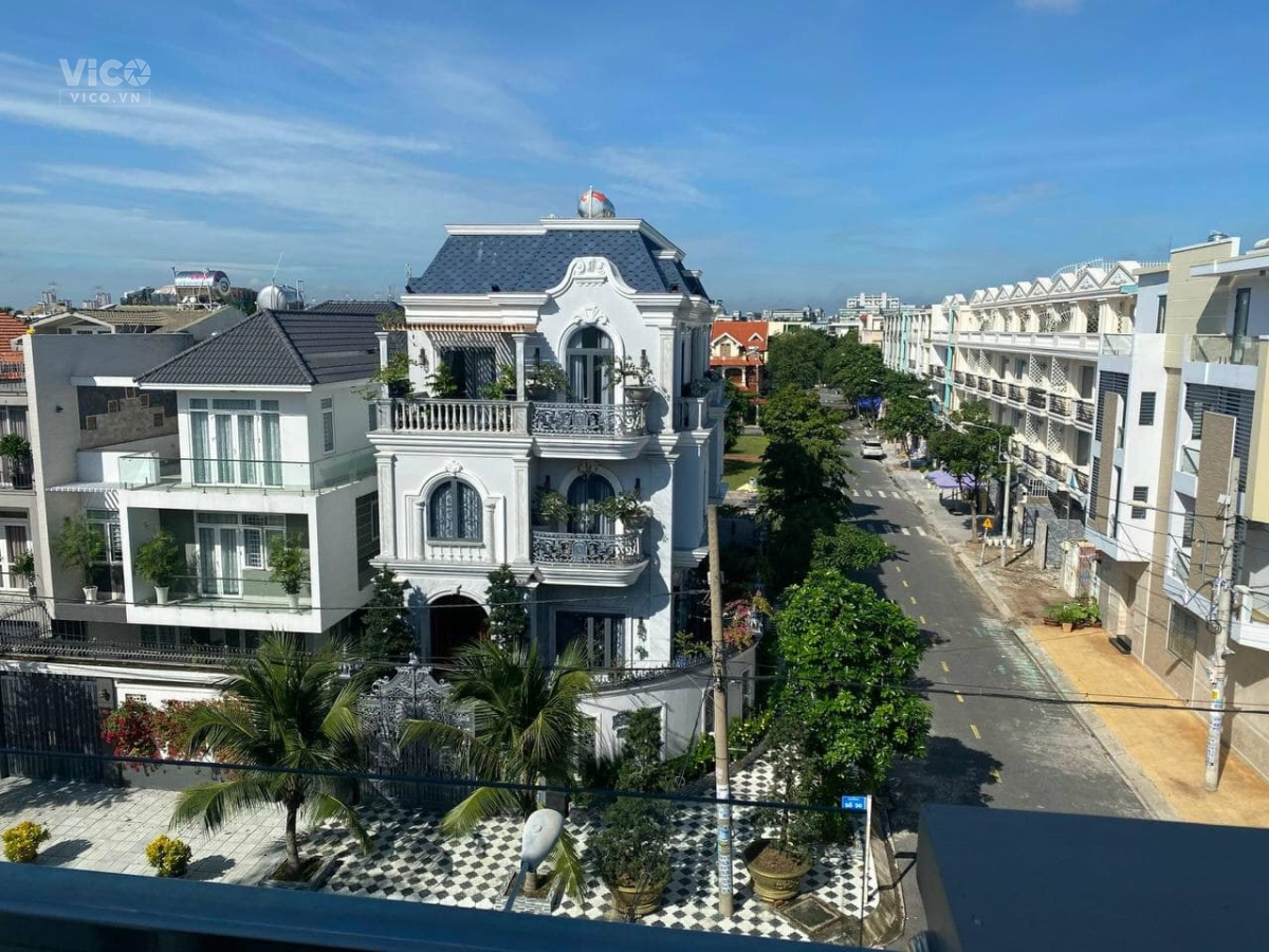 KHU PHÂN LÔ TÊN LỬA MT ĐƯỜNG RỘNG 15M 100M2 3 TẦNG GIÁ 17.9TR
