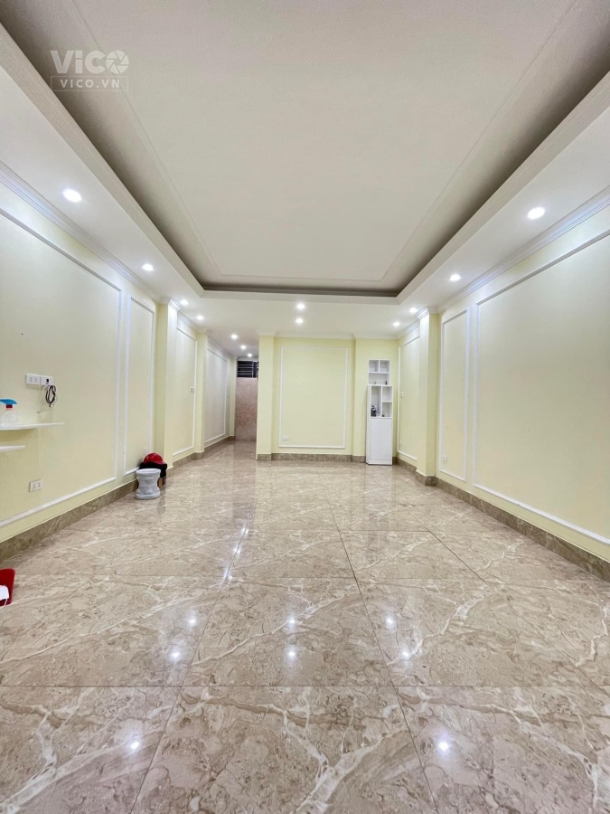 HẠ 2 TỶ NHÀ PHÂN LÔ THANH XUÂN TỰ XÂY GARA Ô TÔ THANG MÁY GẦN PHỐ Nguyễn Trãi 52M