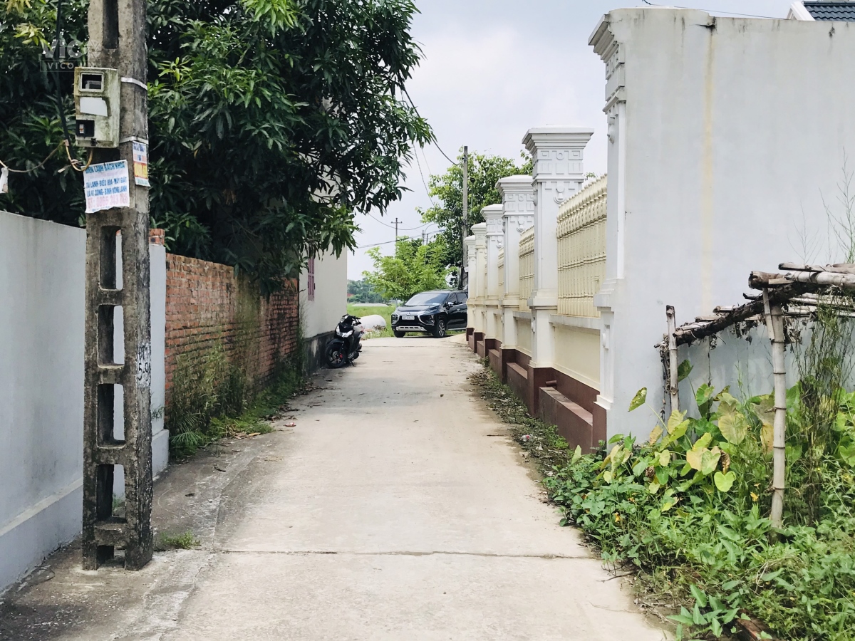 Bán nhanh LÔ GÓC ĐÌNH TRUNGXuân Nộn giá đẹp, đường thông 4m