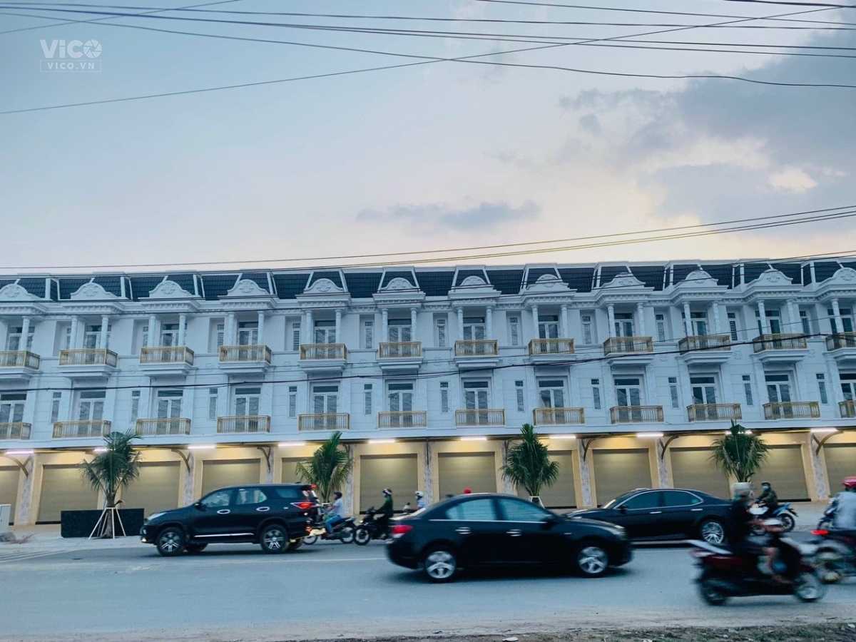 NHÀ PHỐ TRUNG TÂM THANH PHỐ MẶT TIỀN KINH DOANH SÂN RỘNG 75M2
