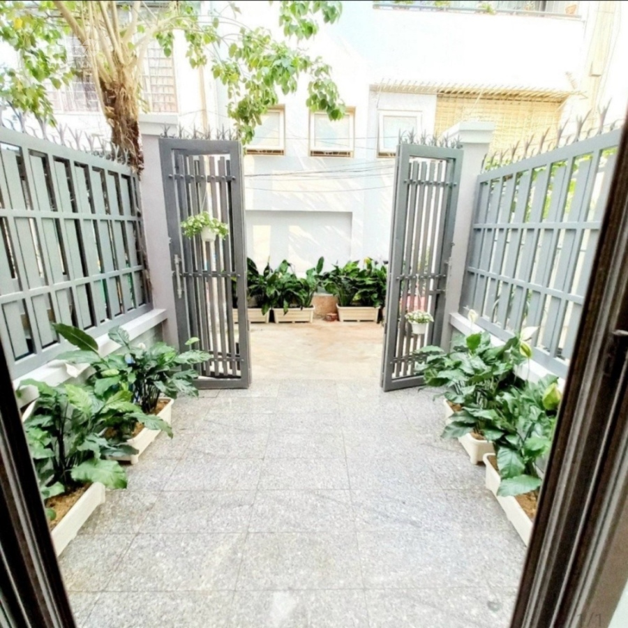 Bán nhà đường Nguyễn Oanh P17,5X14M 3 lầu hẻm biệt thự khu dân cư VIP