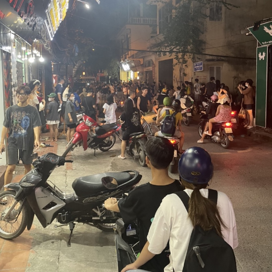 090922 Bán Gấp 100m2 đất kinh doanh Trâu Quỳ, Gia Lâm. Mặt tiền 6m, phố tấp nập. Lh 0989894845.