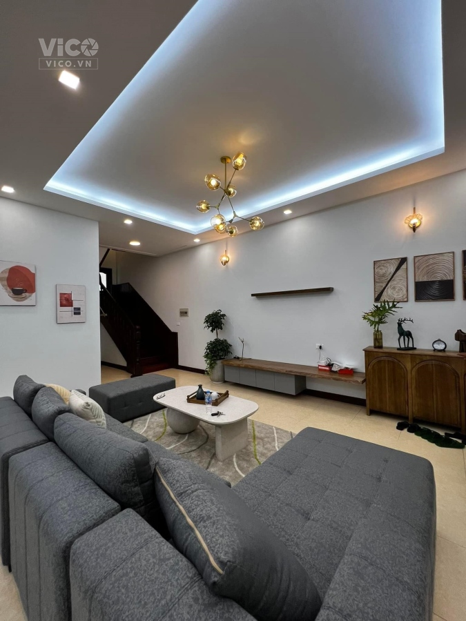 BÁN BIỆT THỰ 5 TÂY HỒ, DT 130M2, MT 10M, Gara Ô tô rộng, cho thuê gần 50.000/ năm, GIÁ nhỉnh