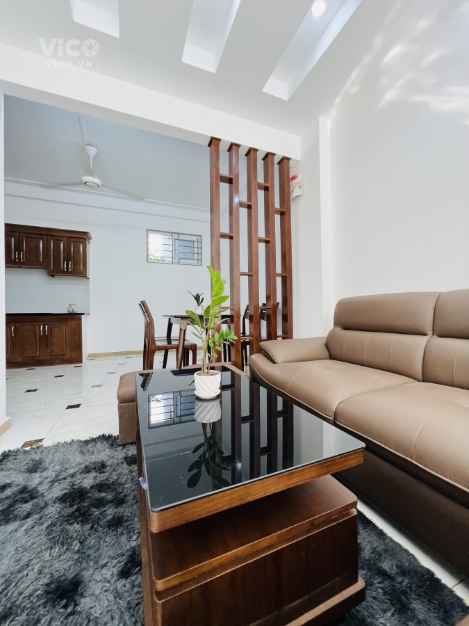 Bán nhà tại Tả Thanh Oai Thanh Trì, DT 42m2, 4 tầng, giá 2.68 tỷ