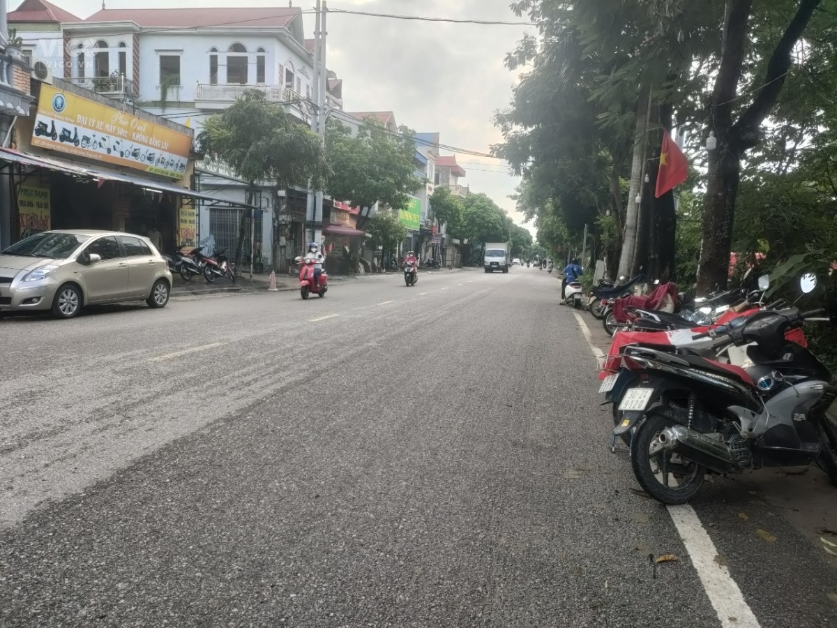 THÀNH PHỐ TỪ SƠN PHƯỜNG HƯƠNG MẠC DT 150 M MẶT TIỀN 6 M ĐƯỜNG 3 Ô TÔ