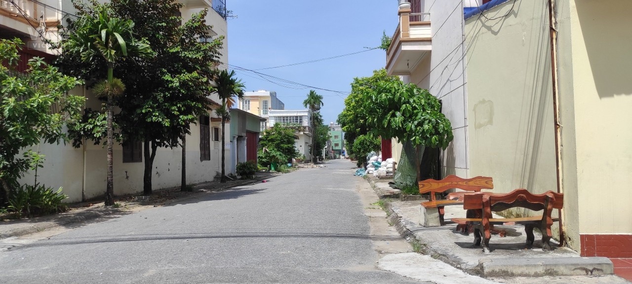 bán đất gần chợ chiều