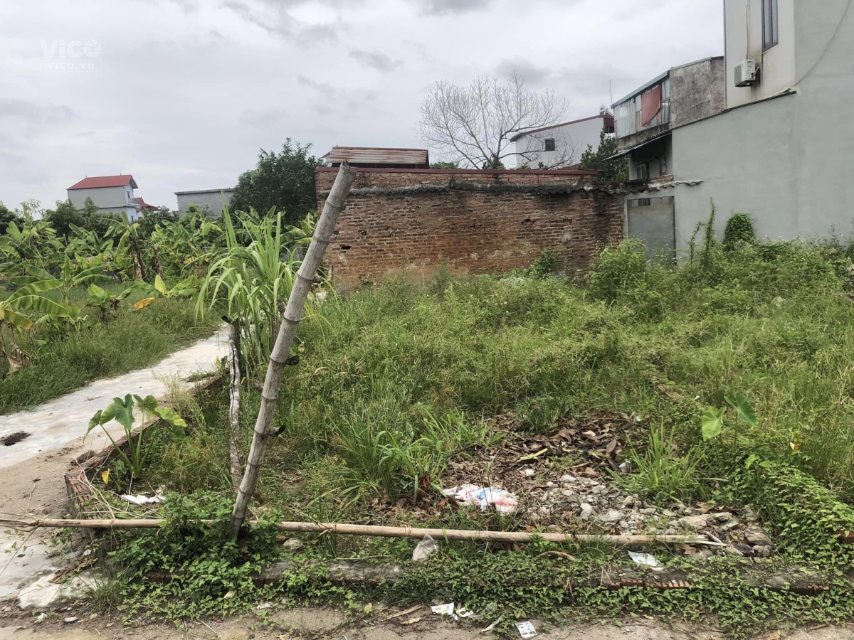 nhỉnh tỷ có ngay lô đất đẹp sát sân bay Nôi Bài