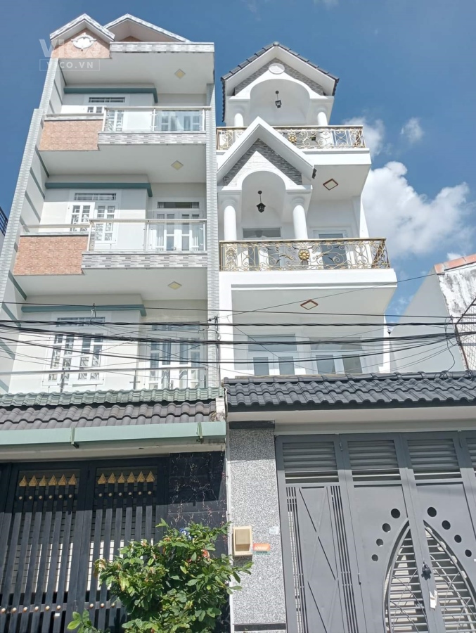 SIÊU PHẨM BÌNH TÂN, HẺM 8M ÔTÔ NGỦ NHÀ, SÁT MẶT TIỀN LÊ VĂN QUỚI, GẦN BỐN XÃ, SỔ VUÔNG A4, NHÀ MỚI