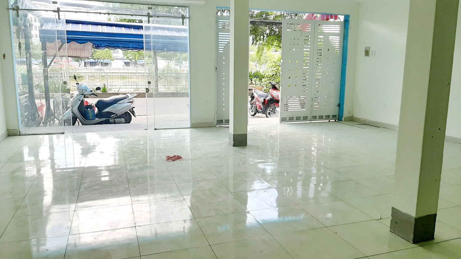 Cho thuê NNC mặt tiền đường Ba Đình P8Q8. Giá 35 triệu/tháng