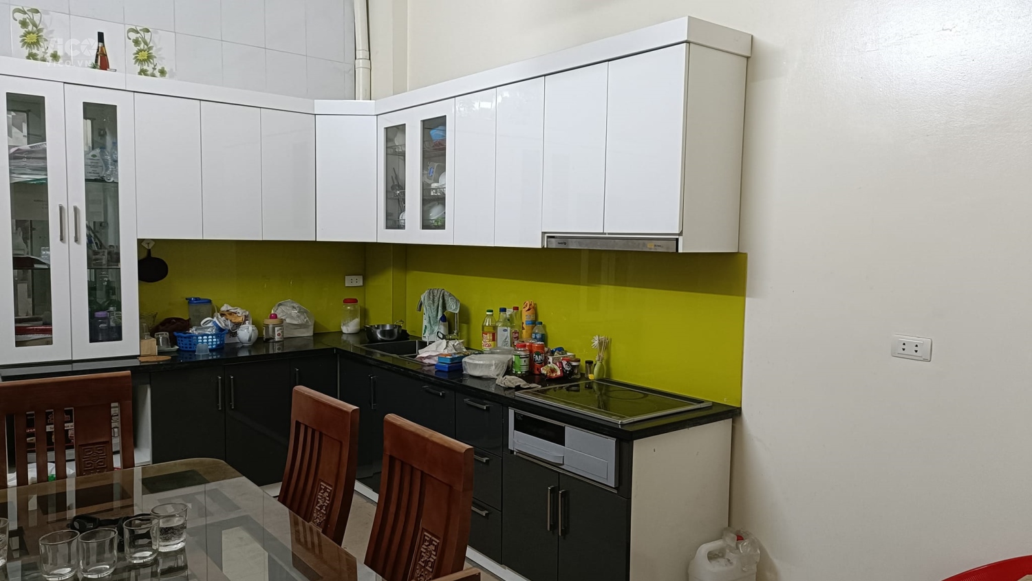Bán nhà 2 tầng đướng phú thọ hòa, hẻm xe hơi, 37m2 chỉ 3.3 tỷ.