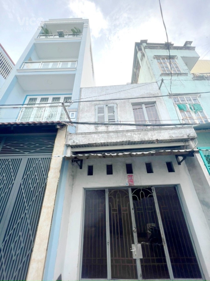 Nhà hẻm ô tô sát MT Bùi Minh Trực nở hậu P5 Q8 Giá 4,96 tỷ