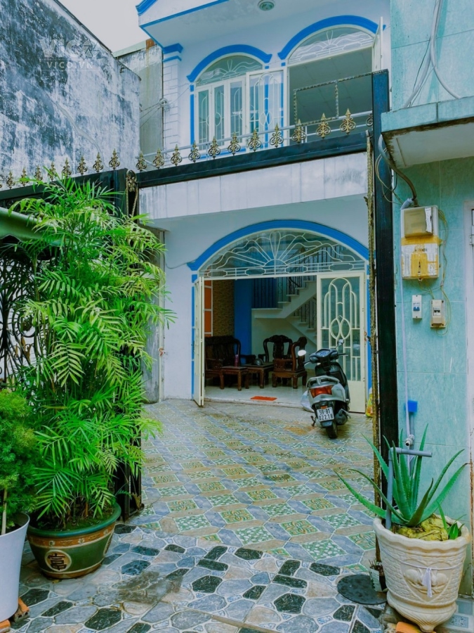 Chính chủ cần bán gấp nhà Tân phú, 66m2, 2 tầng nhà đẹp chỉ 4,6 tỷ.