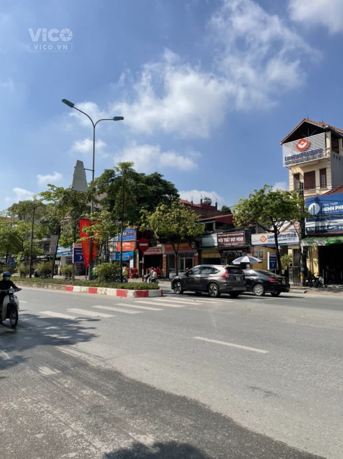 Bán 130 M2 MẶT PHỐ QUỐC LỘ 32 , DT, SĐCC, kinh doanh cực đỉnh, giá chỉ 10 tỷ.