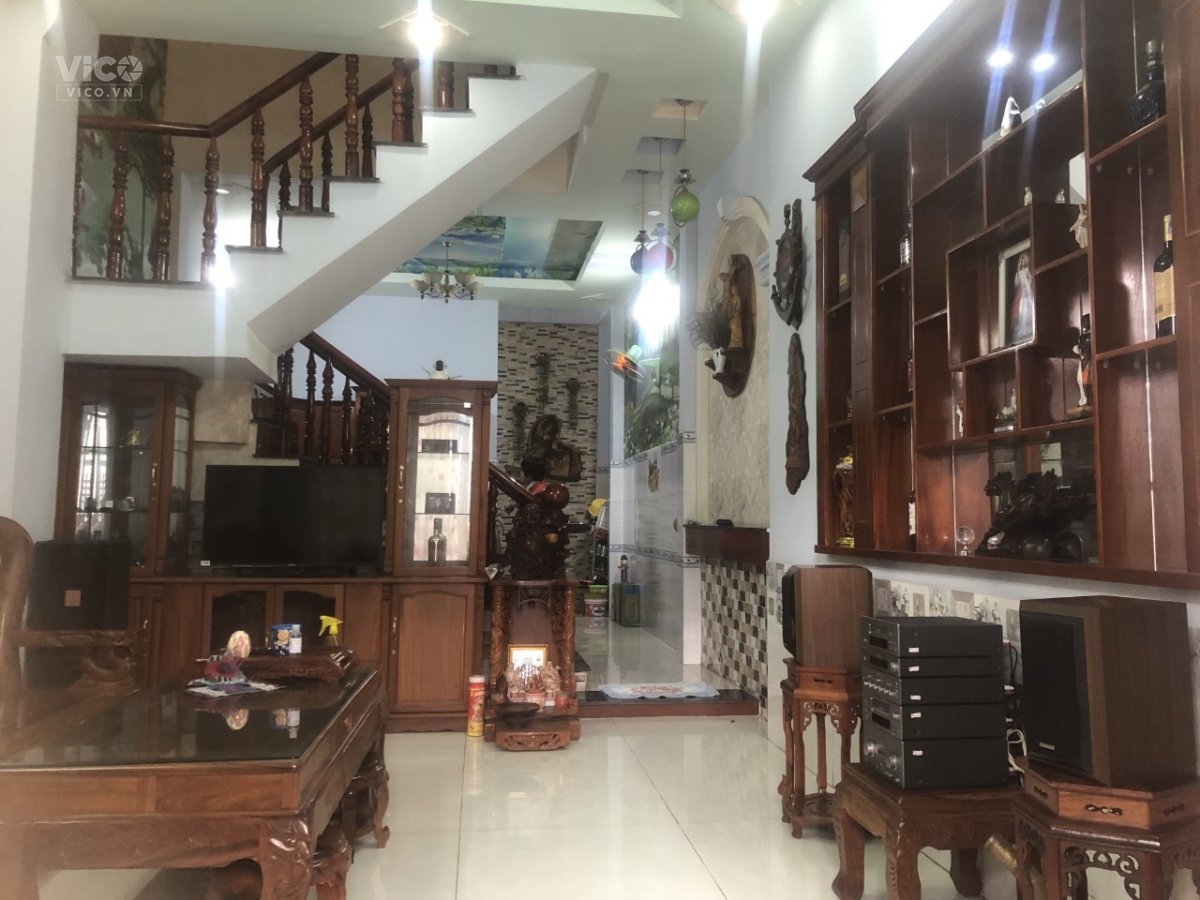 Bán nhà HXH đỗ cửa Đường số 8 ,Trường Thọ Thủ Đức ,60m2 , nha đẹp nội thất gỗ cao cấp,sổ vuông,hoàn