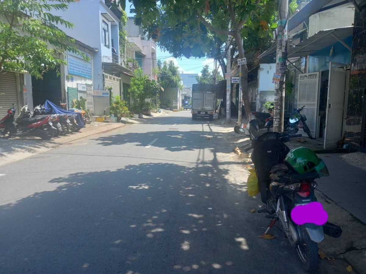 Gia chủ kẹt bank gởi bánNhà Quận Bình Tân Phường Bình Hưng Hòa DT 80m2 Giá 6,2 Tỷ Thương