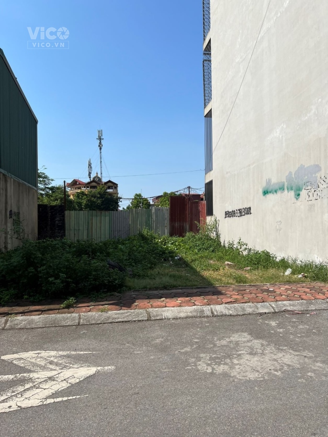 Bán đất Nguyễn Văn Cừ Long Biên 165m2 mt11m ngõ thông ô tô săn dòng tiền 30tr/t