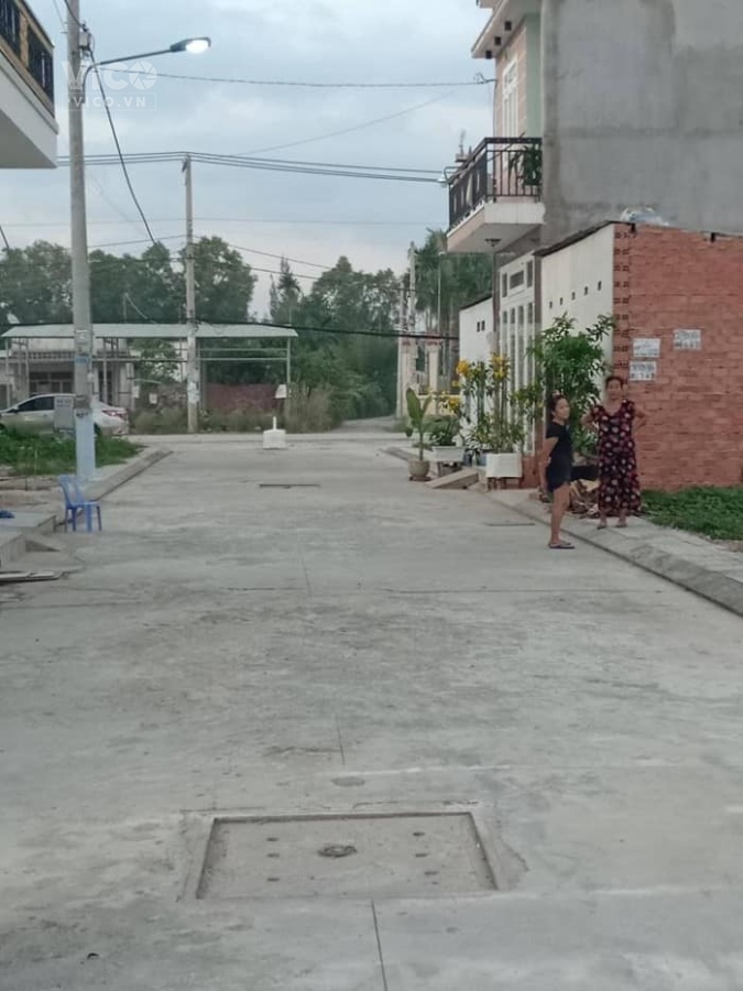 MẢNH ĐẤT CỰC ĐẸP TIỆN XÂY BIỆT THỰ HOẶC PHÂN LÔ NGANG RỘNG 15M TỔNG 204M2 GIÁ CHÀO CHỈ 39TR/M2