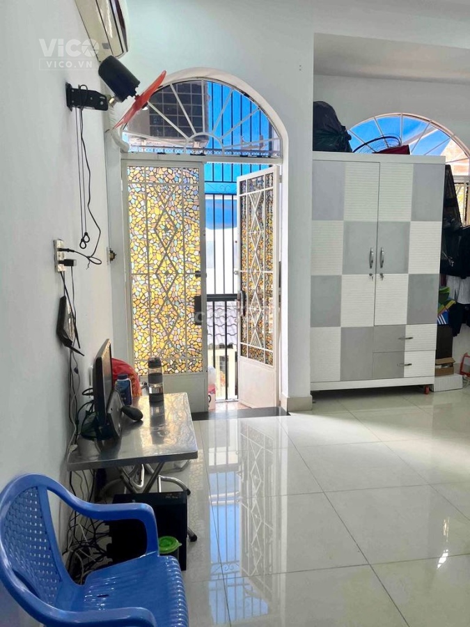 Nhà bán 4x10m trệt lầu Âu Dương Lân P3Q8 4,2 tỷ TL