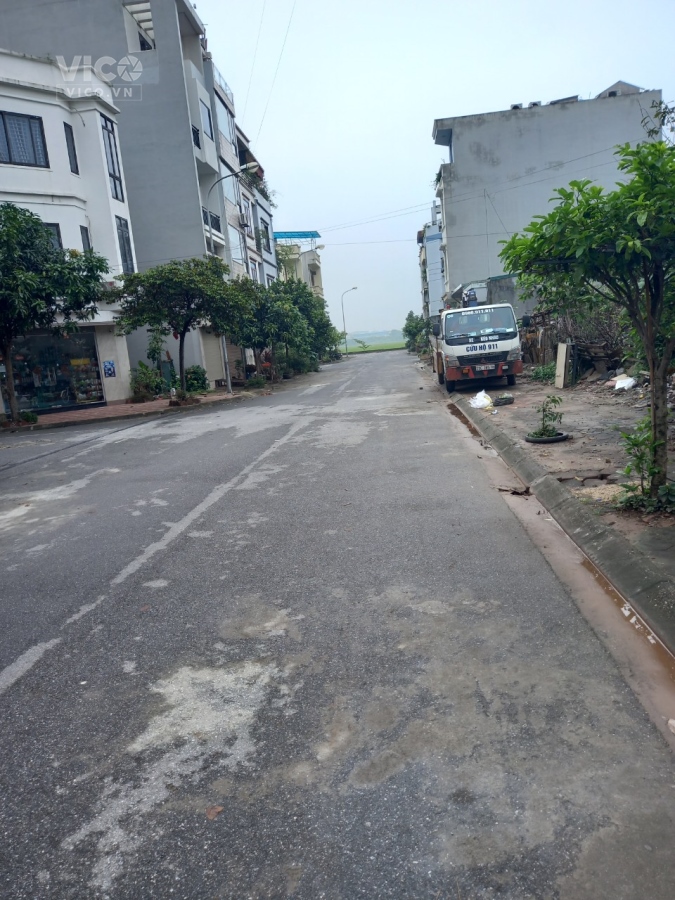 Đât đẹp, hiếm ! Tái Định Cư Giang Biên, Long Biên, 90m, mt 6m, đường 7m, vỉa hè 2m