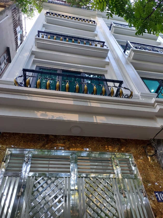 Bán nhà Kim Giang Hoàng Mai , 4.5 tầng, giá 4.2 tỷ, ô tô đỗ cách 20m.