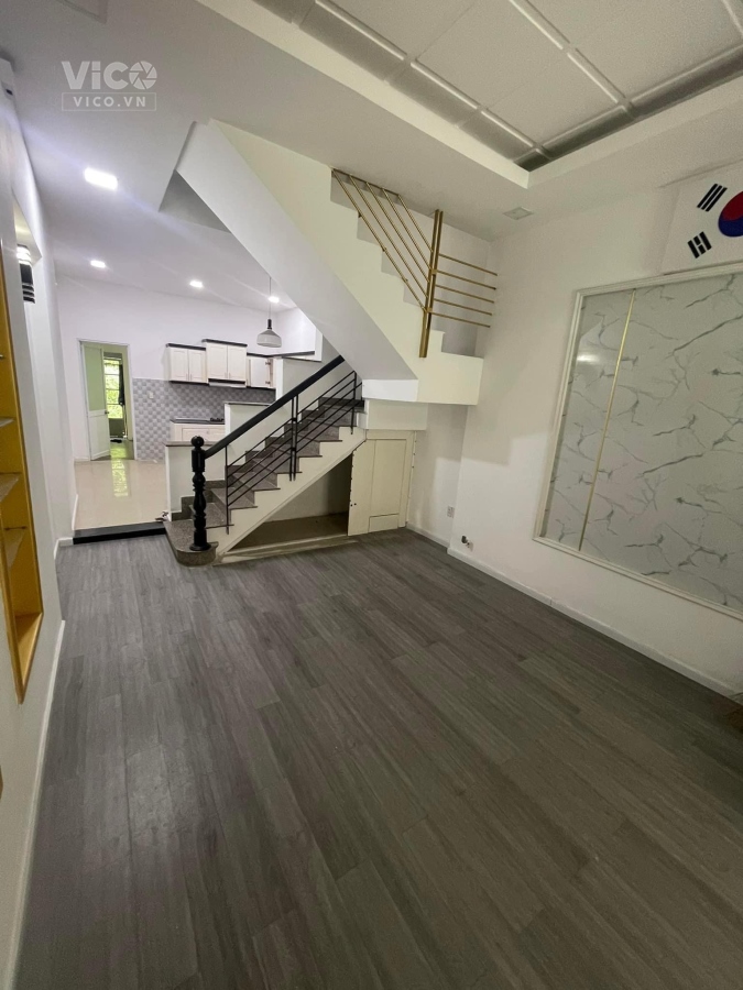 BÁN NHÀ SÁT MT LÊ VĂN LƯƠNG HXH CHỈ 5 TỶ NHỈNH