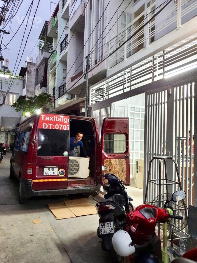 Bán nhà Vườn Lài Phú Thọ Hòa, Tân Phú, 60m2, 4 tầng, HXH, giá 4,5 tỷ TL
