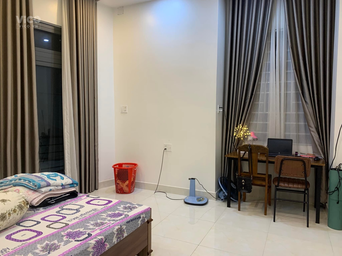 Nhà 2 tầng căn góc đường THỐNG NHẤT Mặt tiền gần 6m Chủ giảm còn 4.x Tỉ