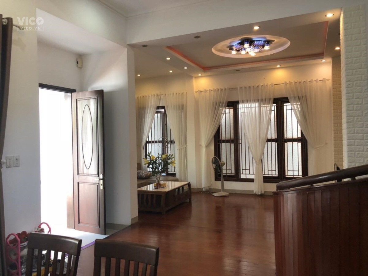 Bán Gấp ViLLA MT Tân Phú 1 Sơn Trà 360m2 giá chỉ 14ty5 0935808739