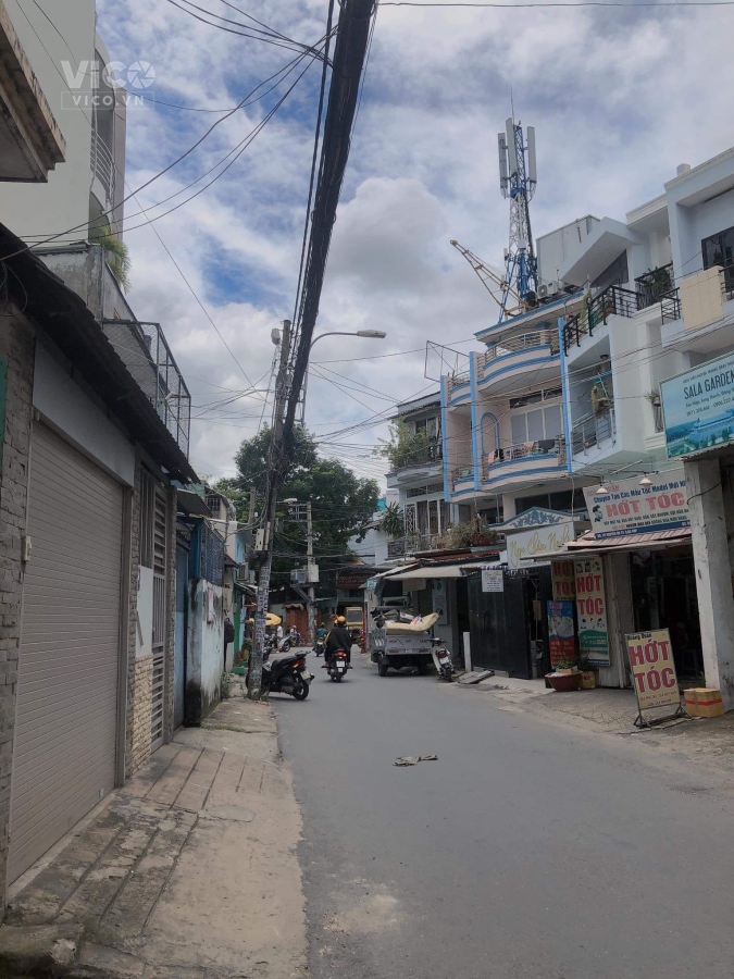 Đất MT Phạm Văn Bạch Huỳnh Văn Nghệ 180m2 ngang 5m.