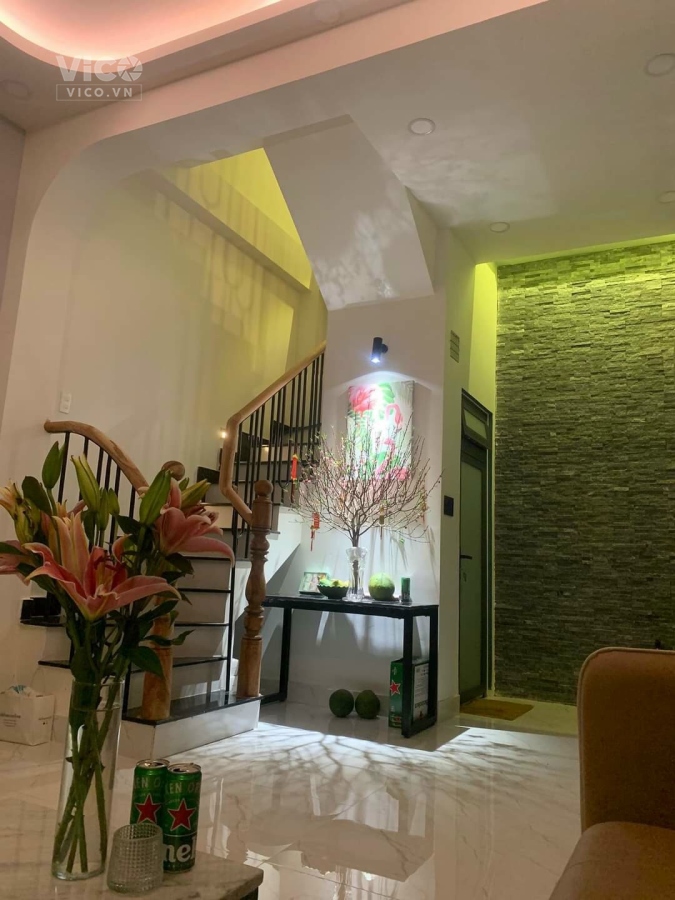 XE HƠI TRÁNH BÙI ĐÌNH TUÝ 97M2 NGANG 4.7 3PN XD 6 TẦNG GIÁ 11 TỶ