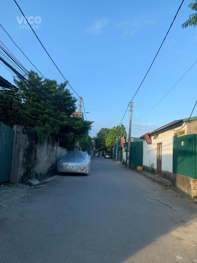 Bán Đất Thạch Bàn Long Biên 40m2 MT3.7m, nở hậu, ô tô 7 chỗ, vị trí trung tâm, giá 3.6 tỷ.