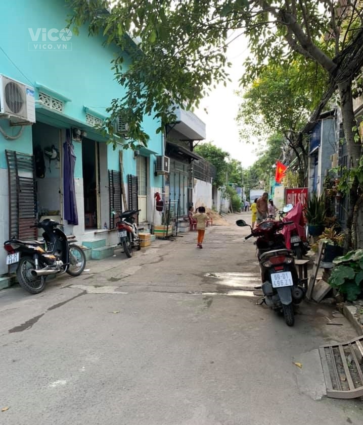 Hẻm xe hơi, Phạm Văn Đồng, Nhà mới, phường Linh Đông 3.3 tỷ